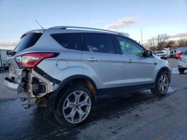  FORD ESCAPE 2017 Srebrny