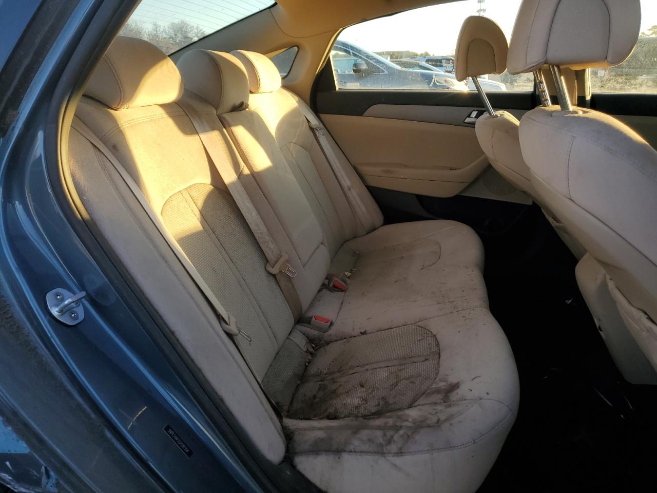 2016 Hyundai Sonata - Image 10