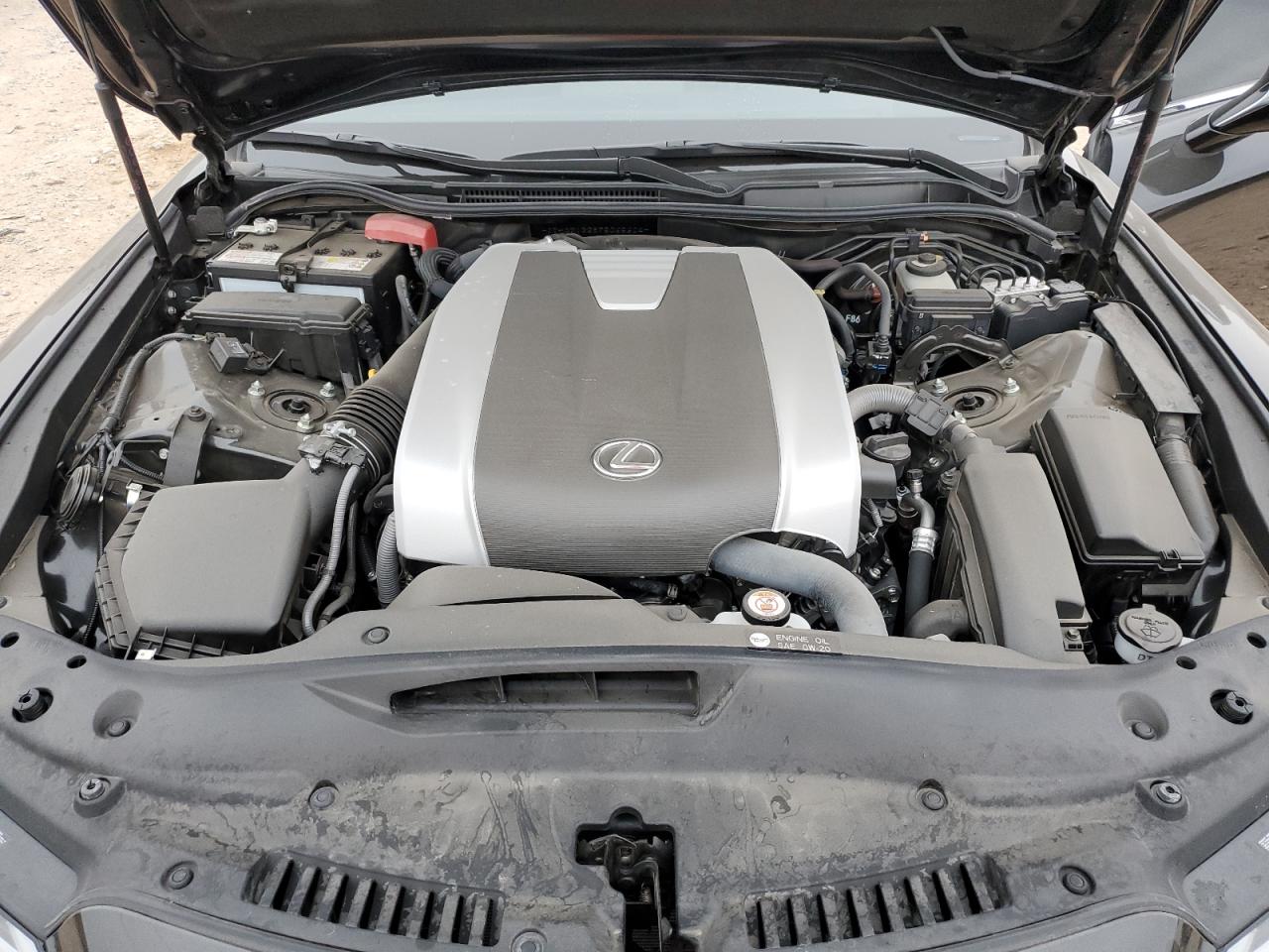 2023 Lexus IS - Image 11