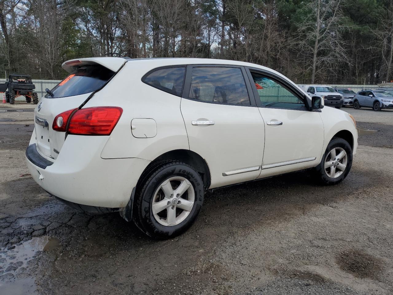 2013 Nissan Rogue - Image 3