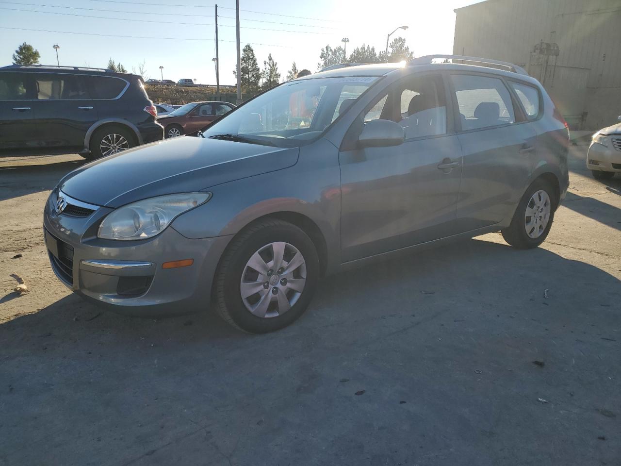 2011 Hyundai Elantra - Image 1