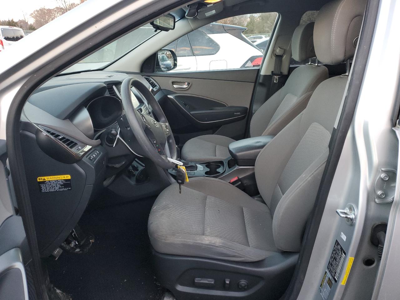 2017 Hyundai Santa Fe - Image 7