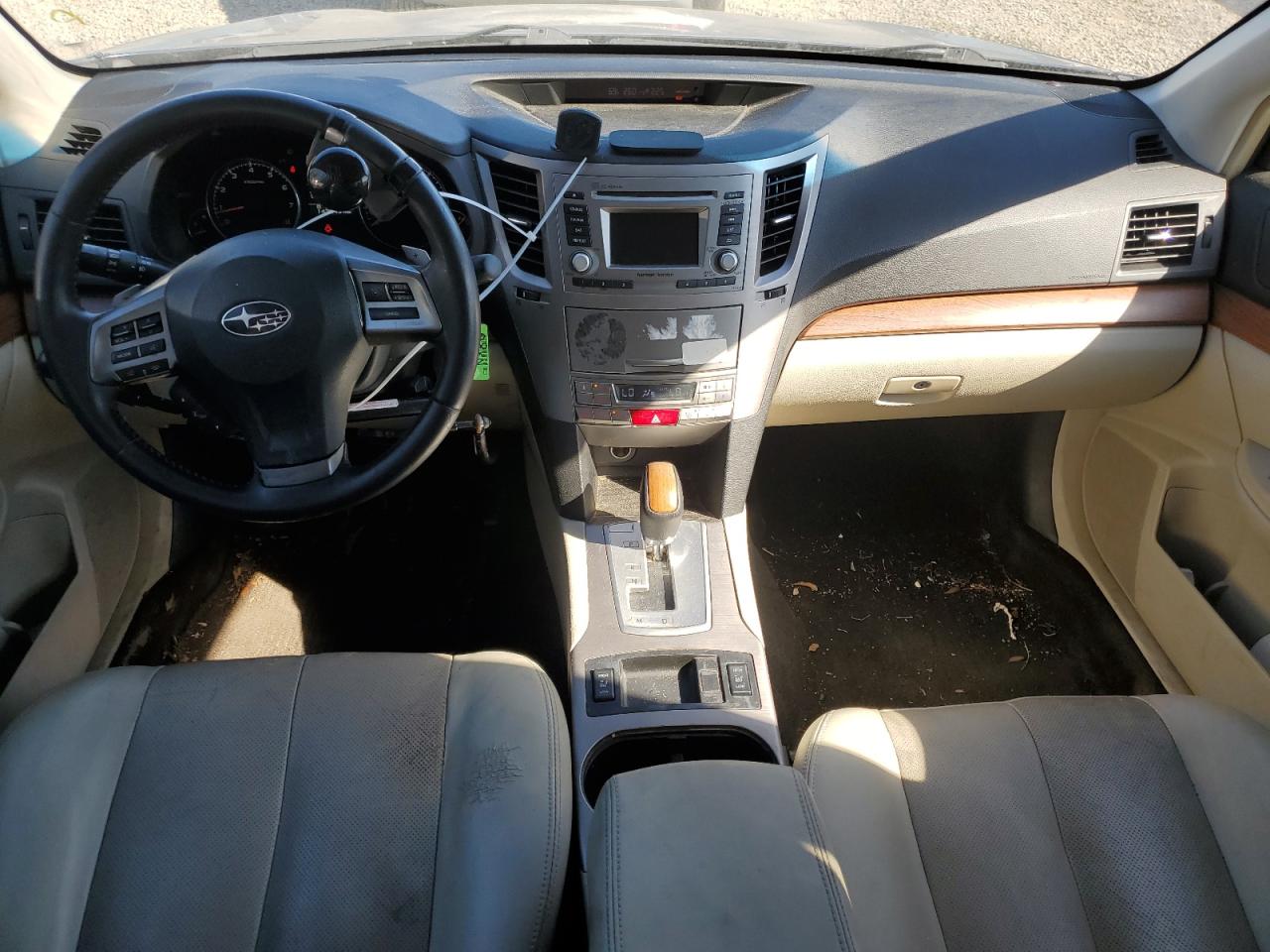 2013 Subaru Outback - Image 8