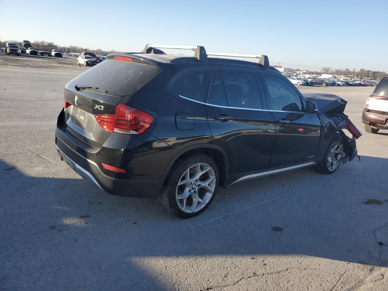 VIN WBAVL1C58DVR85440 2013 BMW X1 no.3