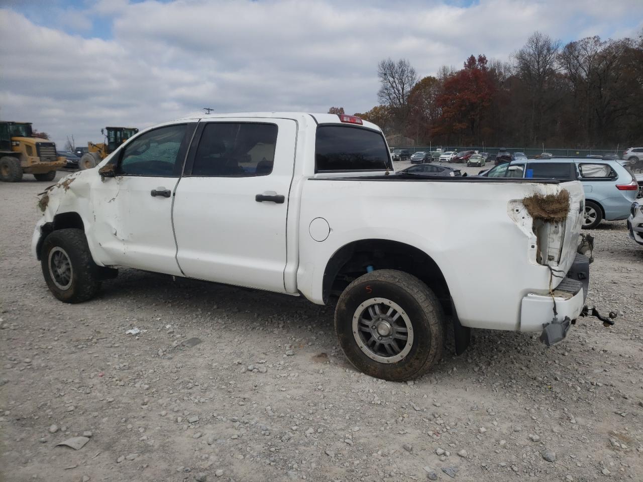 2011 Toyota Tundra - Image 2