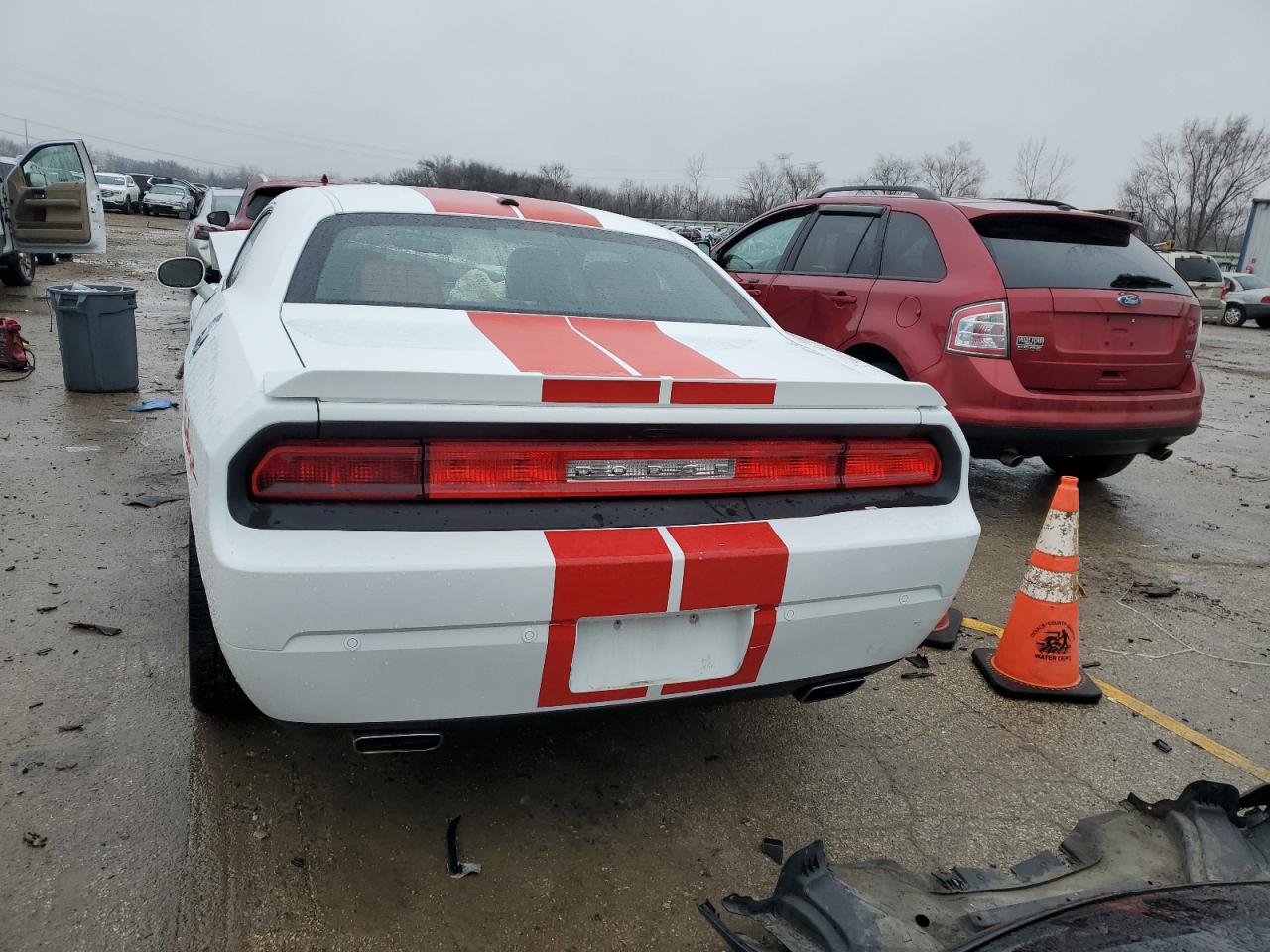 2014 Dodge Challenger - Image 6
