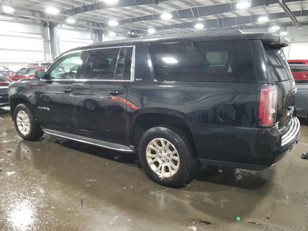 VIN 1GKS2HKC8FR205423 2015 GMC YUKON no.2