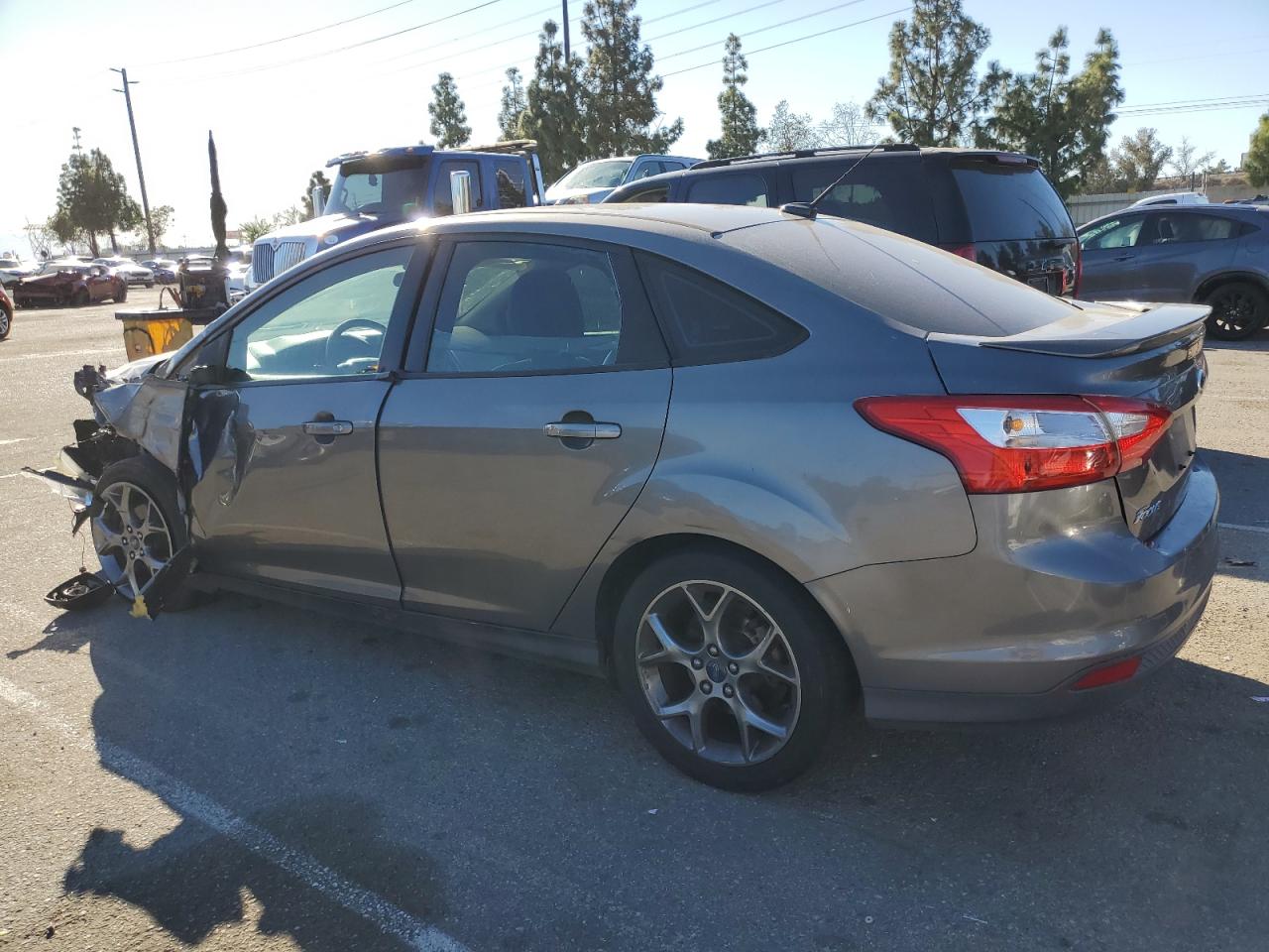 VIN 1FADP3F2XEL162303 2014 FORD FOCUS no.2