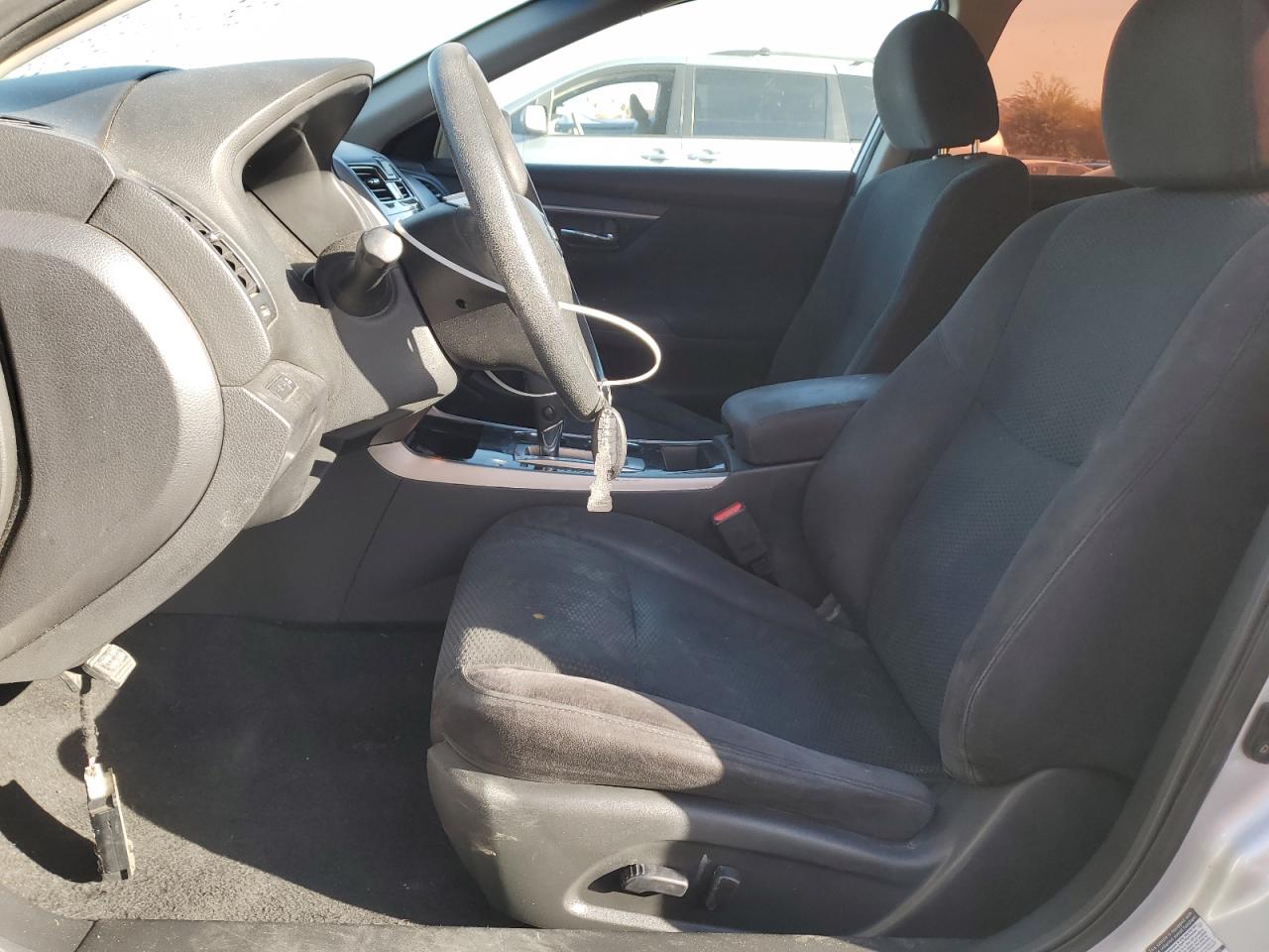 2014 Nissan Altima - Image 7