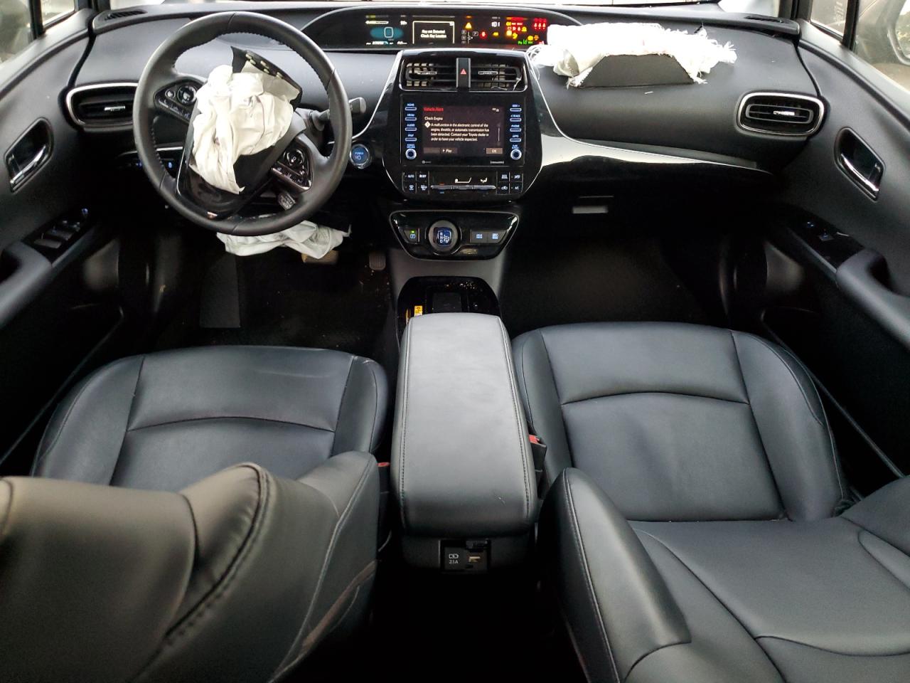 2022 Toyota Prius - Image 8