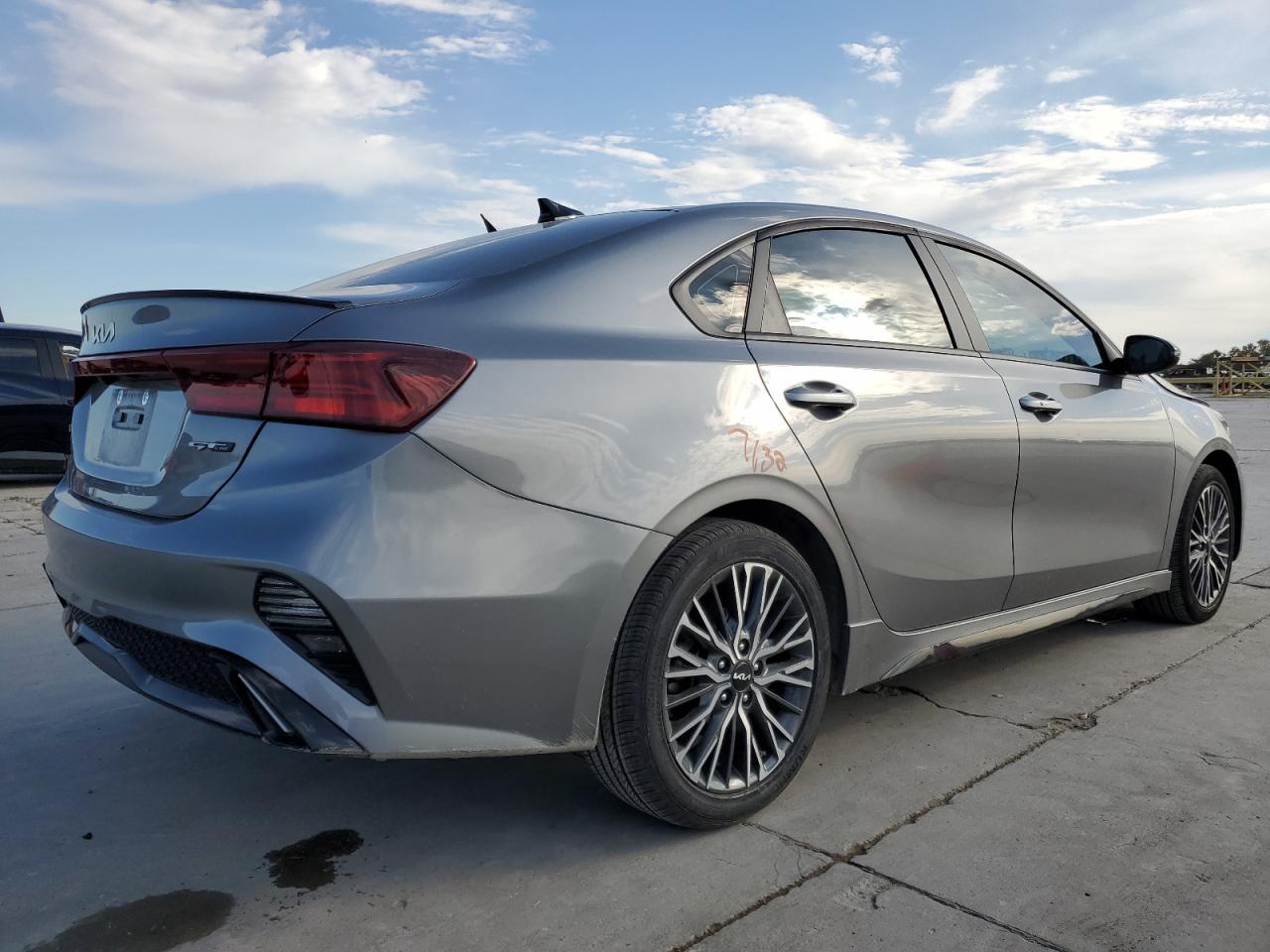 2023 Kia Forte - Image 3