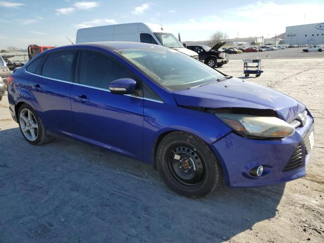 Sedans FORD FOCUS 2014 Blue
