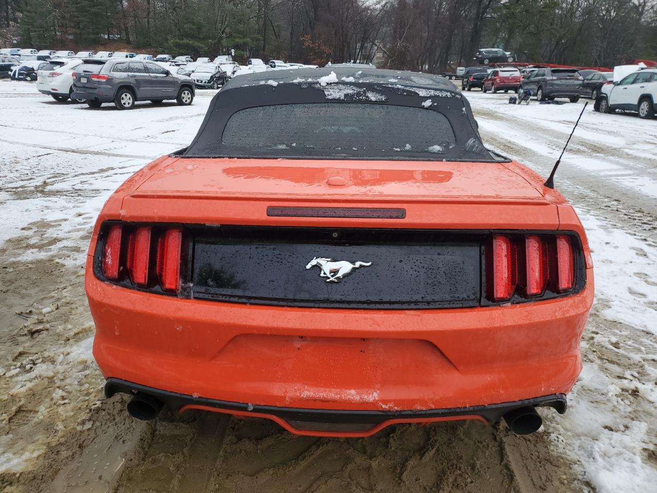 2015 Ford Mustang - Image 6