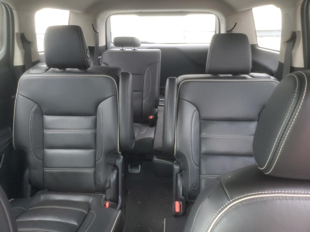 2019 GMC Acadia - Image 10