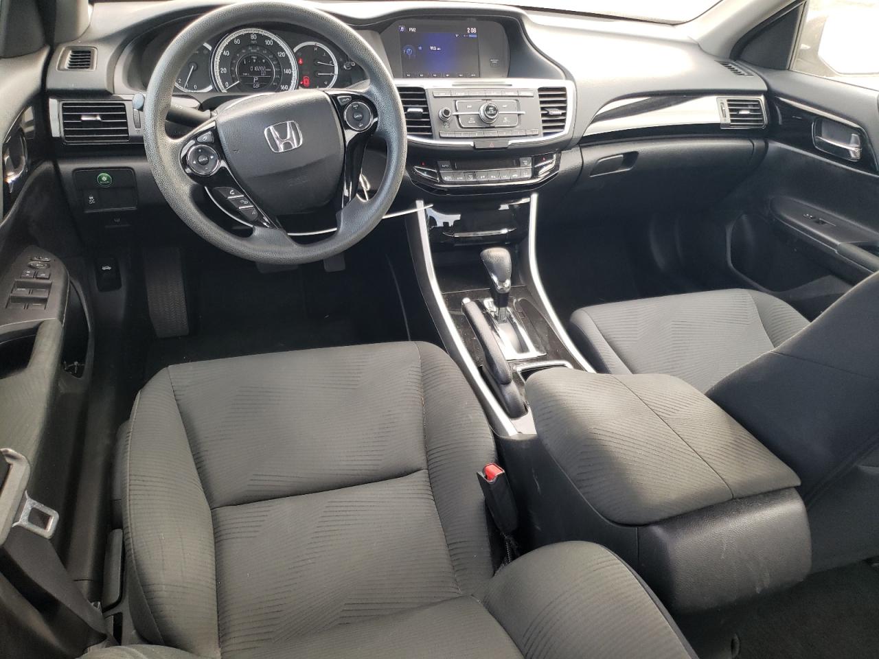 2017 Honda Accord - Image 8
