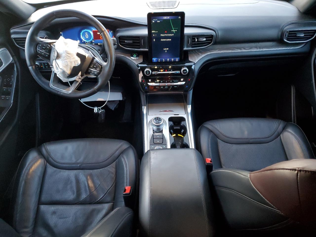 2021 Ford Explorer - Image 8