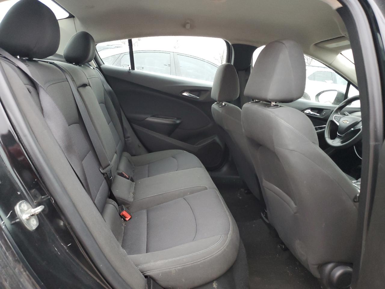 1G1BE5SM4J7136267 CHEVROLET CRUZE 2018