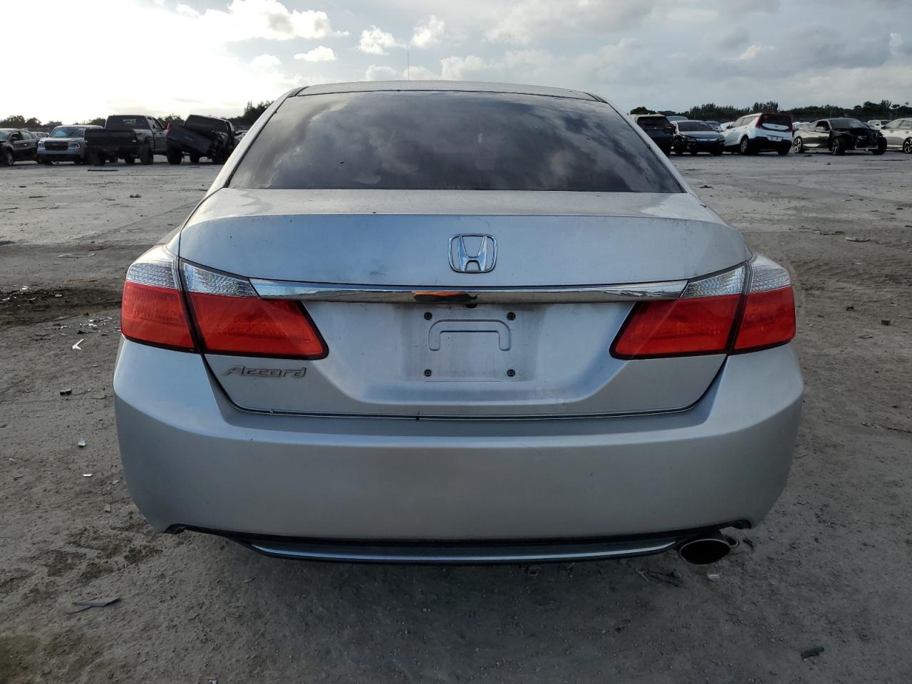 VIN 1HGCR2F33DA146426 2013 HONDA ACCORD no.6