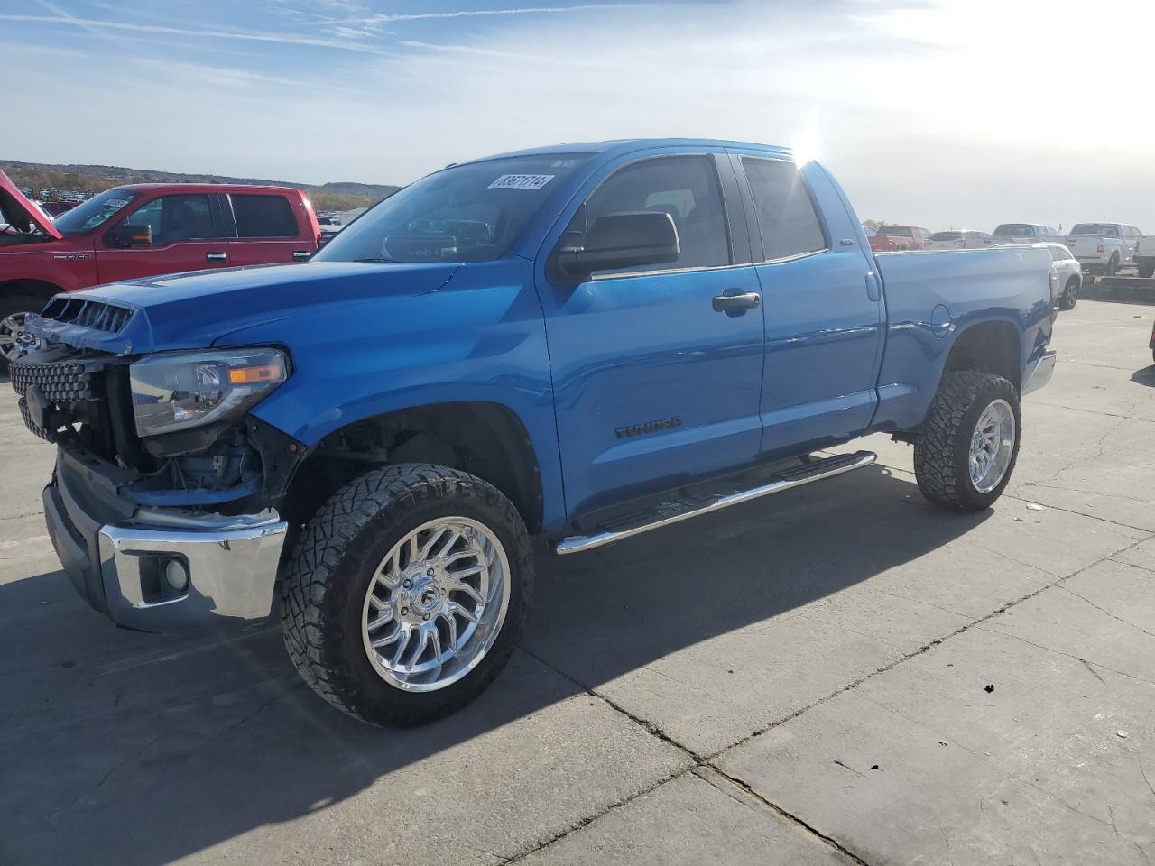 2018 TOYOTA TUNDRA