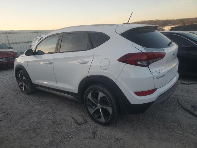 Parquets HYUNDAI TUCSON 2017 Biały