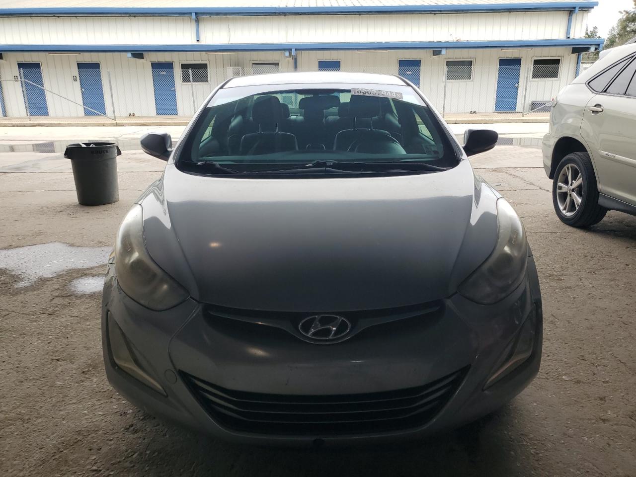 2015 Hyundai Elantra - Image 5