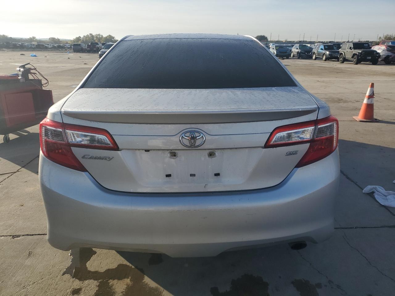 2014 Toyota Camry - Image 6