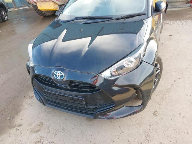 2021 TOYOTA YARIS