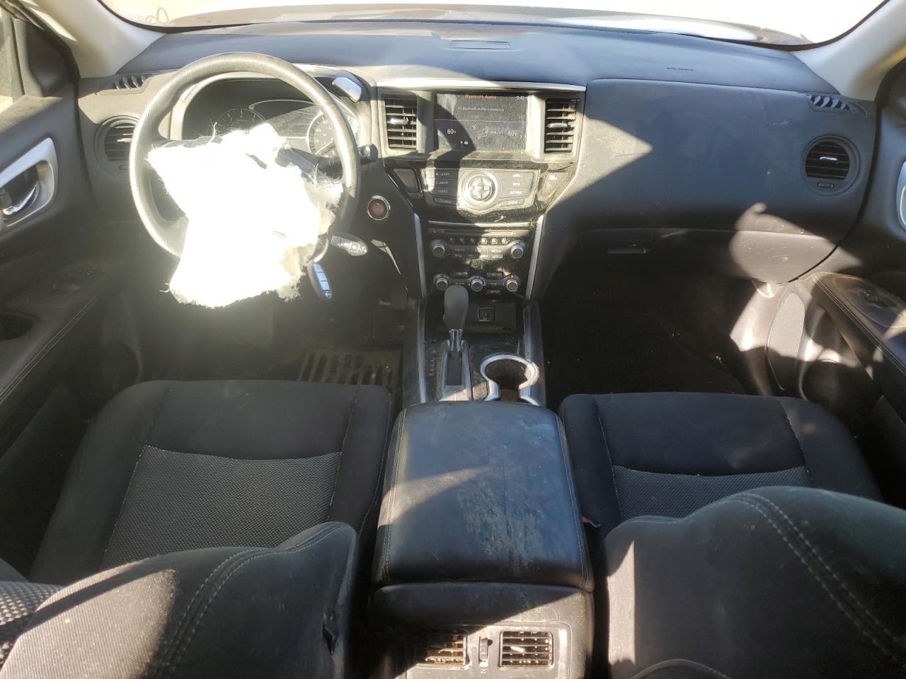 2019 Nissan Pathfinder S VIN: 5N1DR2MN2KC637686 Lot: 83536744