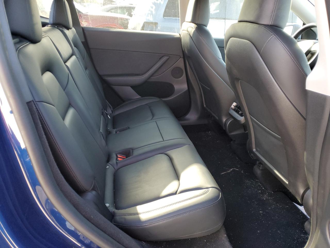 2022 Tesla Model Y VIN: 7SAYGDEE3NA015157 Lot: 82280424