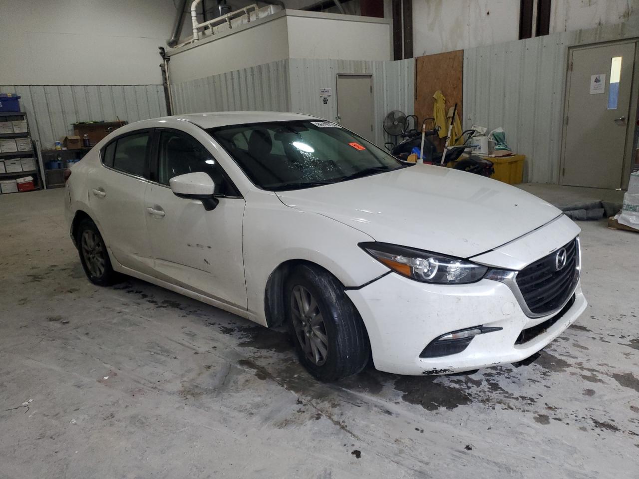 2017 Mazda 3 - Image 4