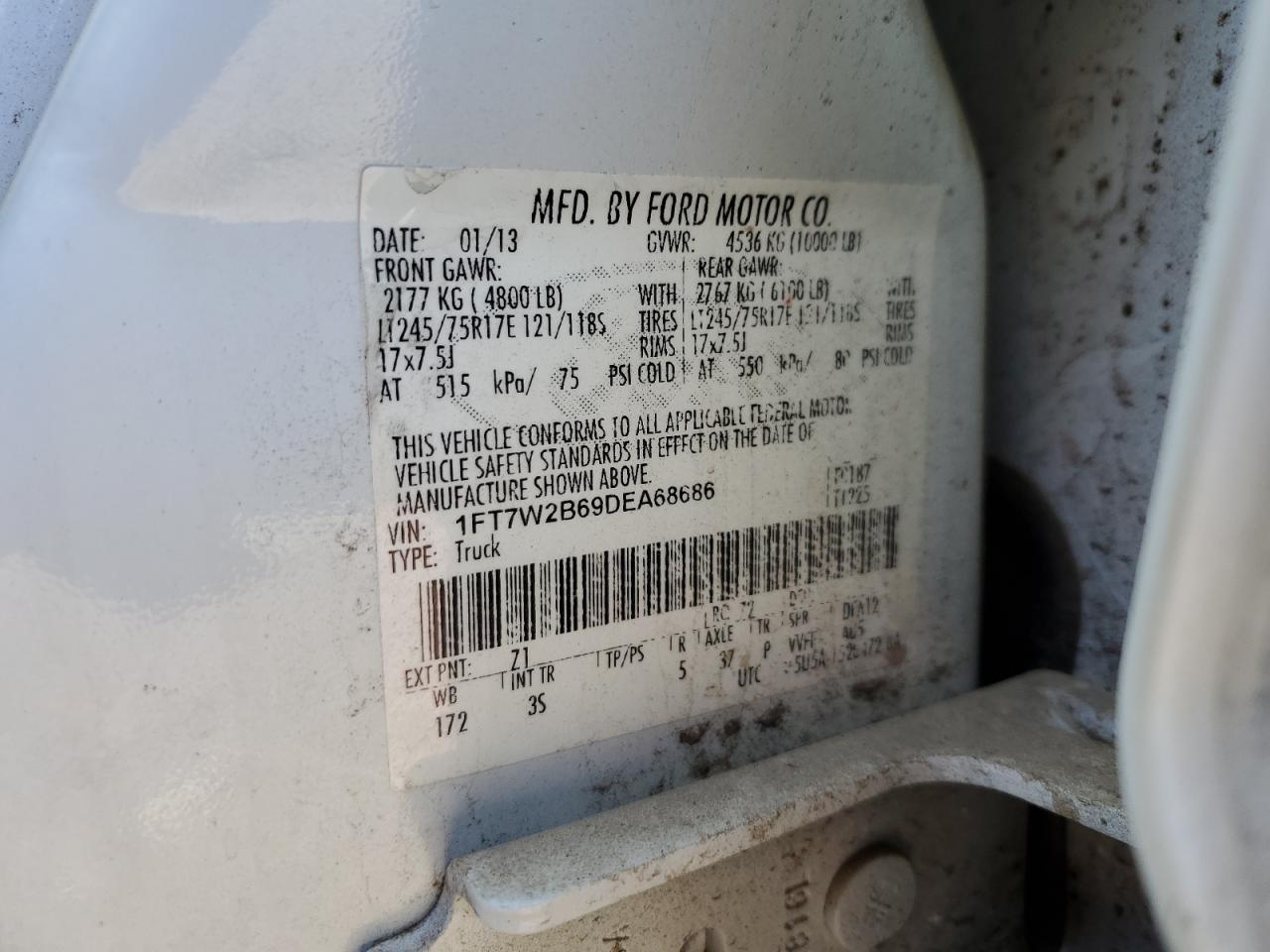 2013 Ford F250 - Image 13