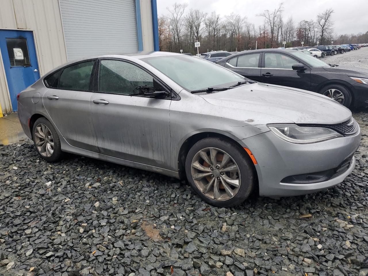 VIN 1C3CCCBG6FN518520 2015 CHRYSLER 200 no.4