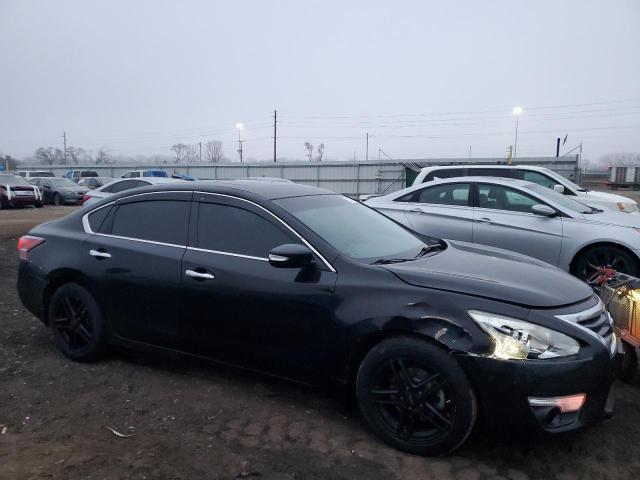  NISSAN ALTIMA 2015 Чорний