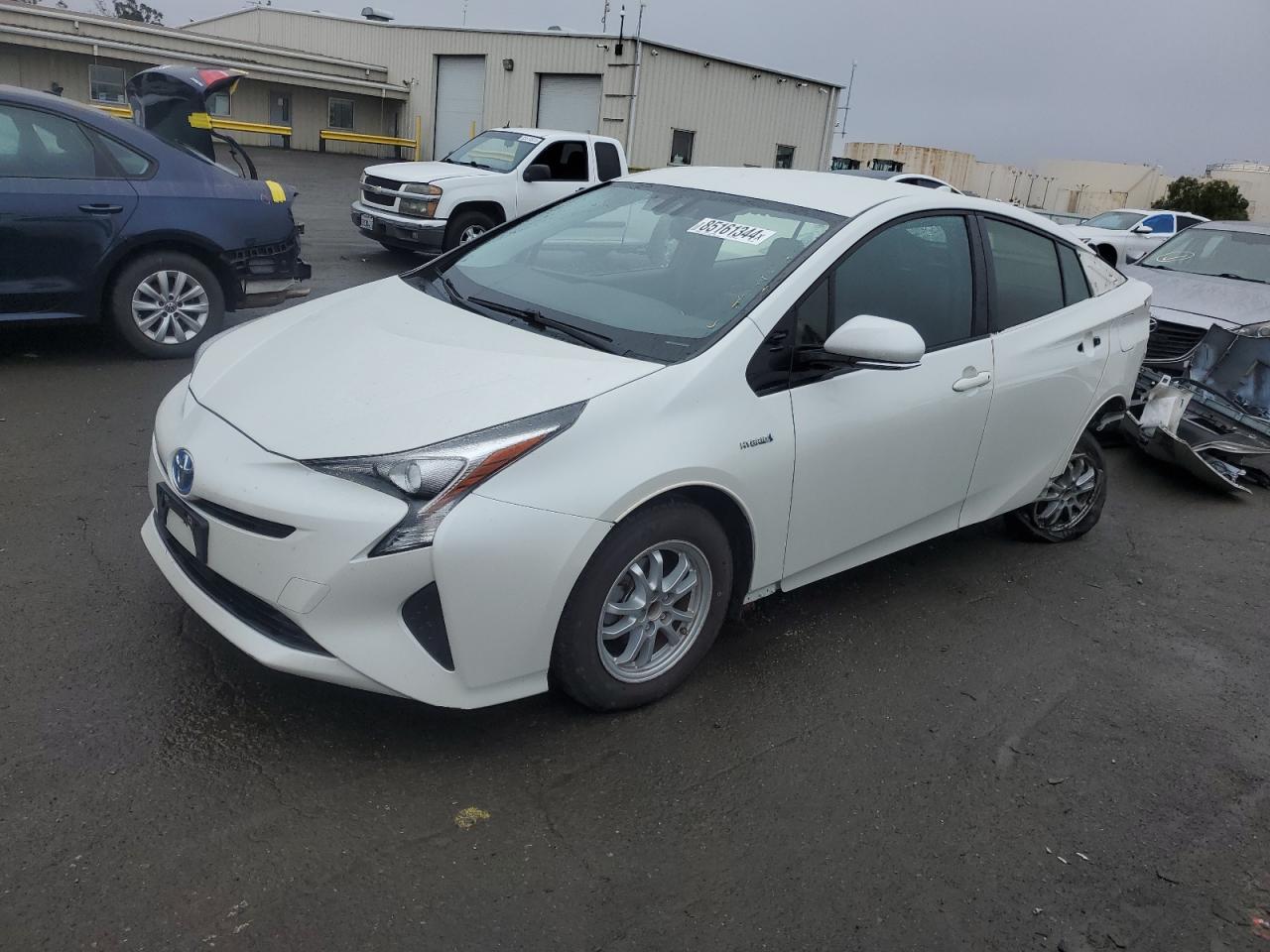 VIN JTDKARFU9G3018154 2016 TOYOTA PRIUS no.1