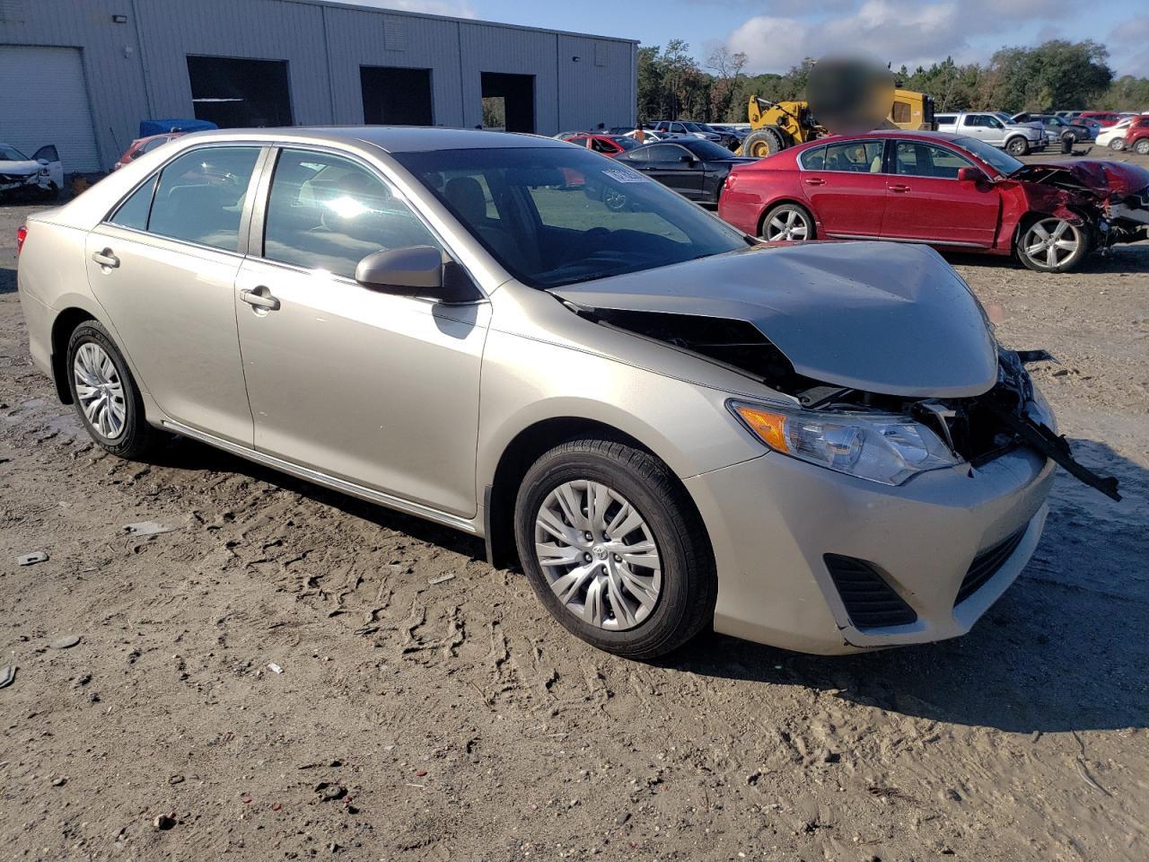 VIN 4T1BF1FK2DU713773 2013 TOYOTA CAMRY no.4