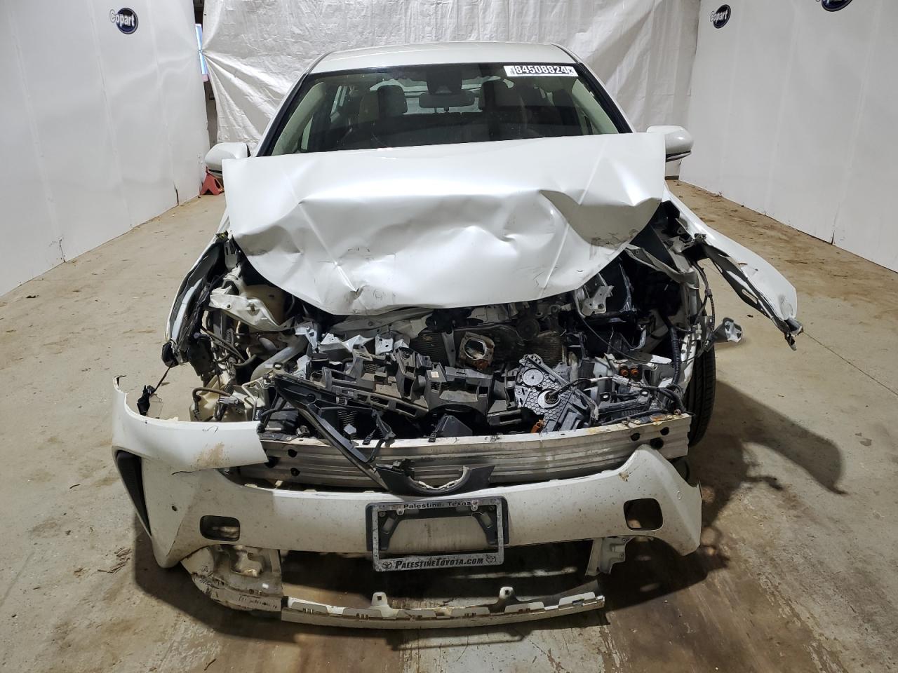 2019 Toyota Prius - Image 11
