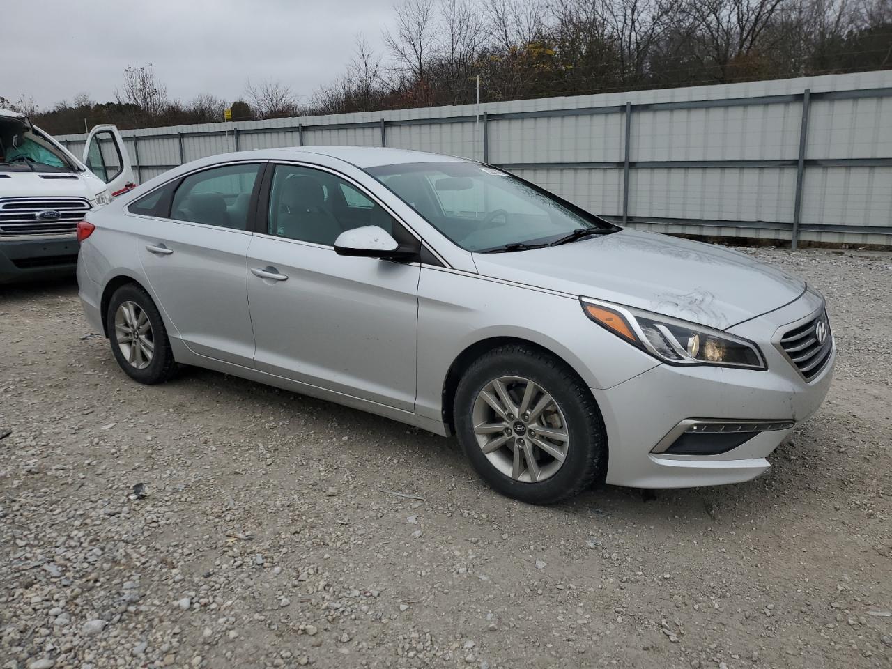 2015 Hyundai Sonata - Image 4