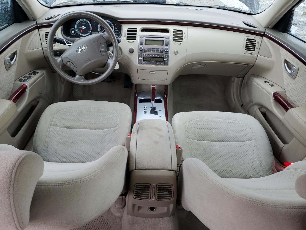 2007 Hyundai Azera - Image 8