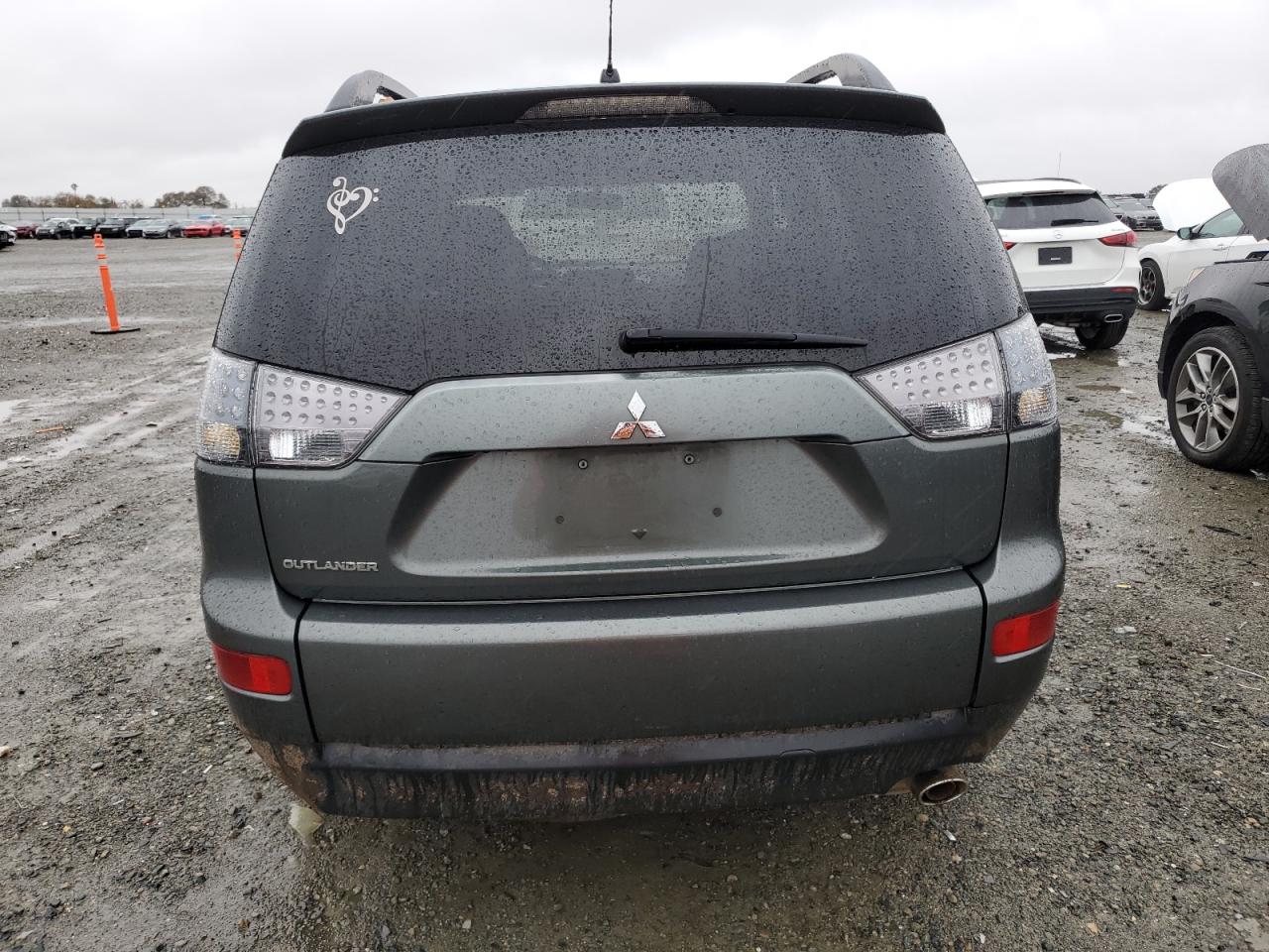 2009 Mitsubishi Outlander Es VIN: JA4LS21W79Z005009 Lot: 84330364