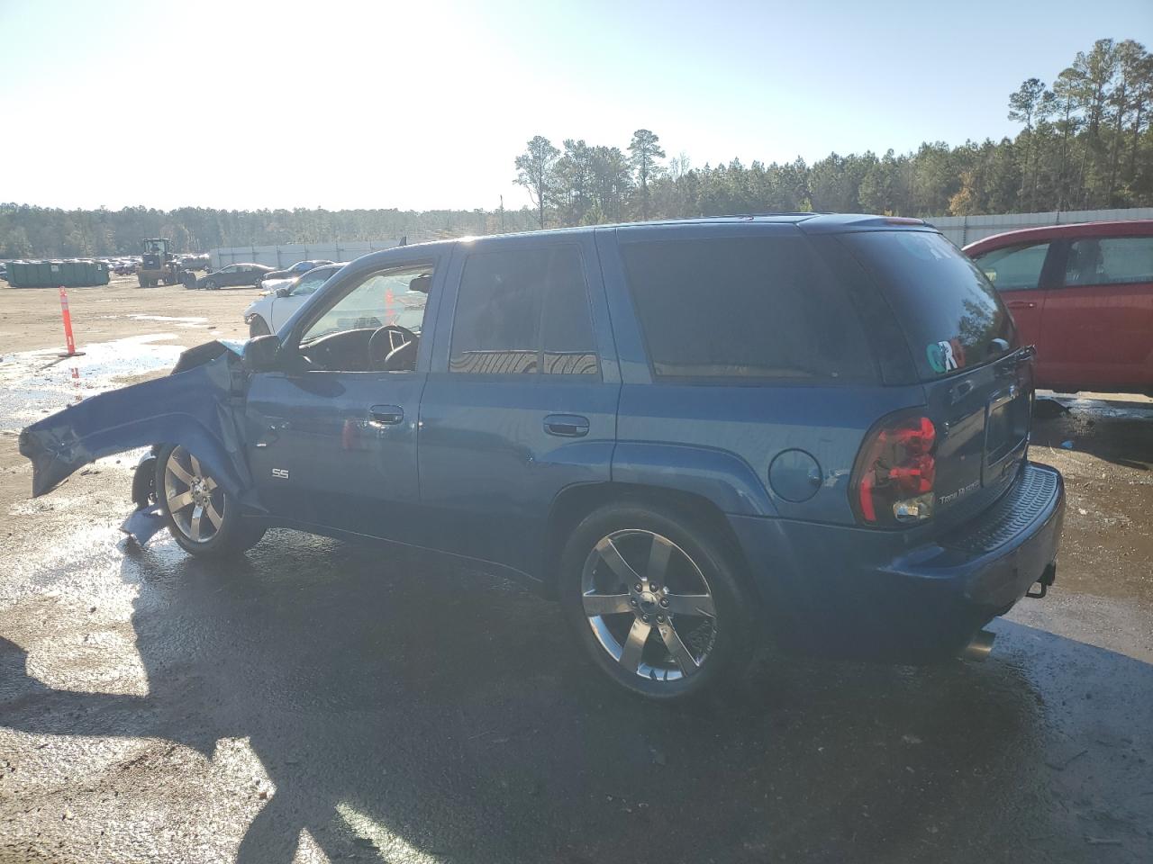 2006 Chevrolet TrailBlazer - Image 2