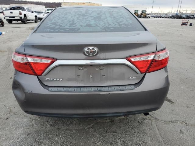  TOYOTA CAMRY 2016 Серый