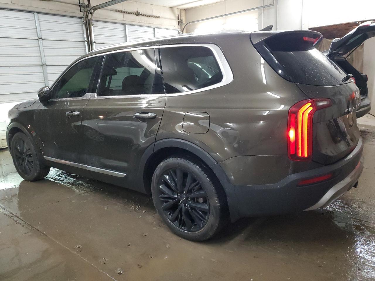 VIN 5XYP54HC6NG265626 2022 KIA TELLURIDE no.2