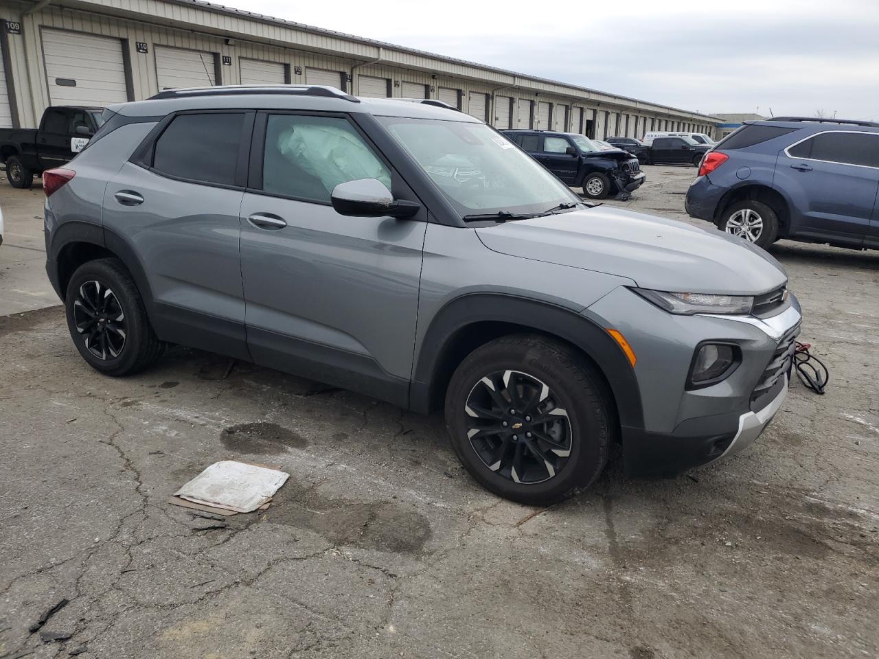 2023 Chevrolet TrailBlazer - Image 4