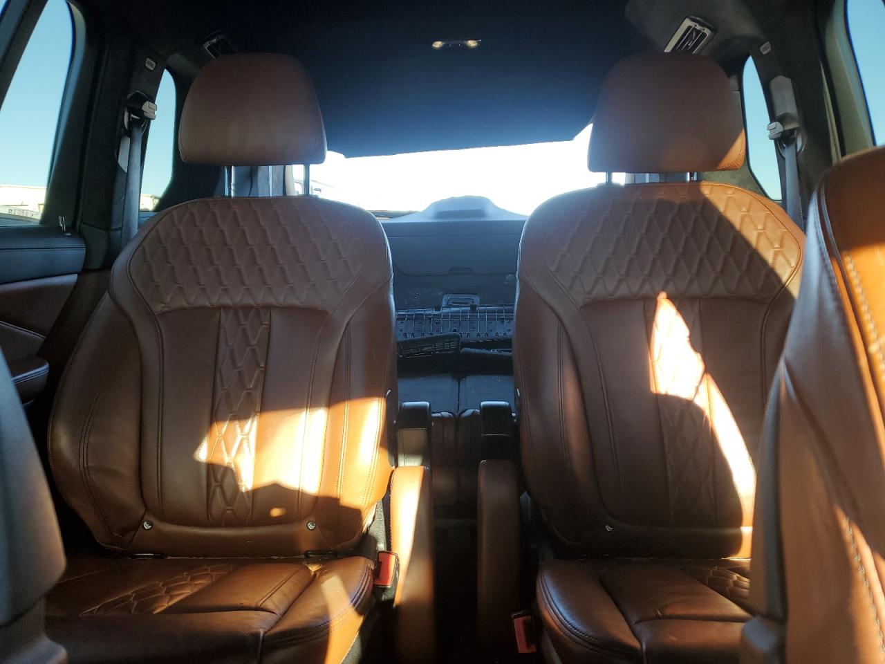 2020 BMW X7 - Image 10