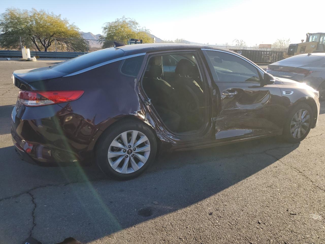 2018 Kia Optima - Image 3