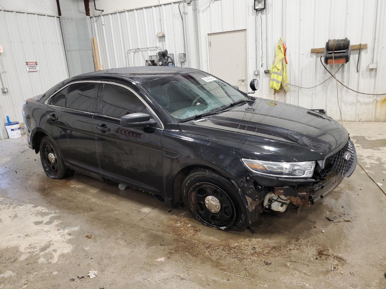 2017 Ford Taurus - Image 4