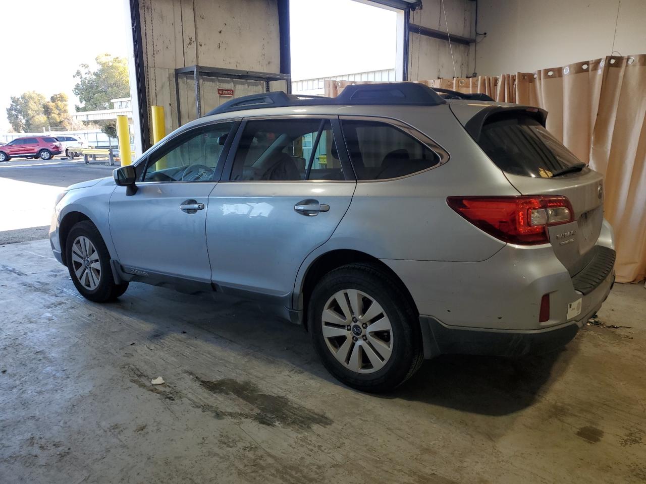 2015 Subaru Outback - Image 2