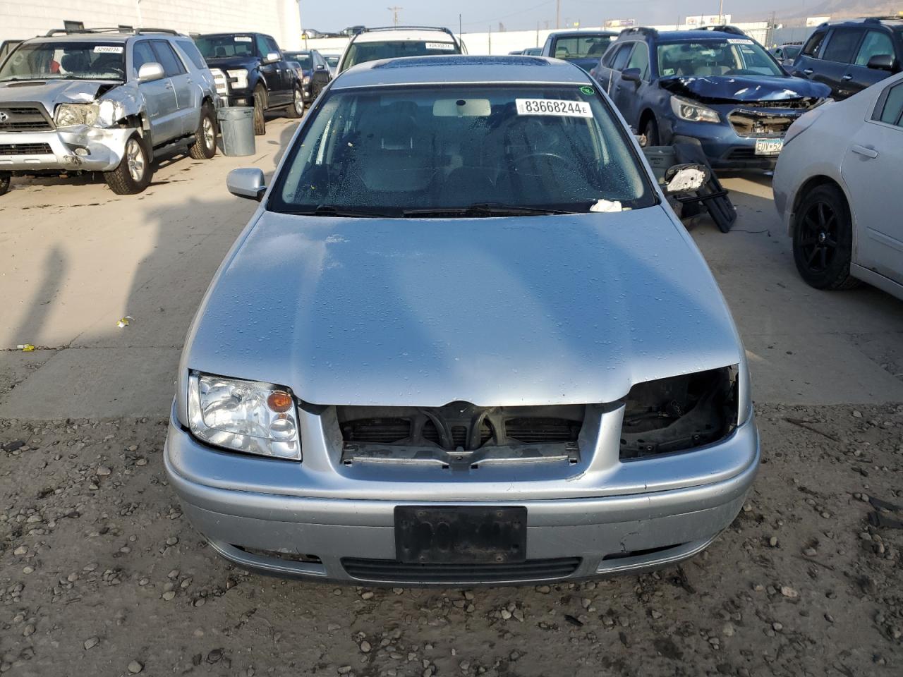 2002 Volkswagen Jetta - Image 5