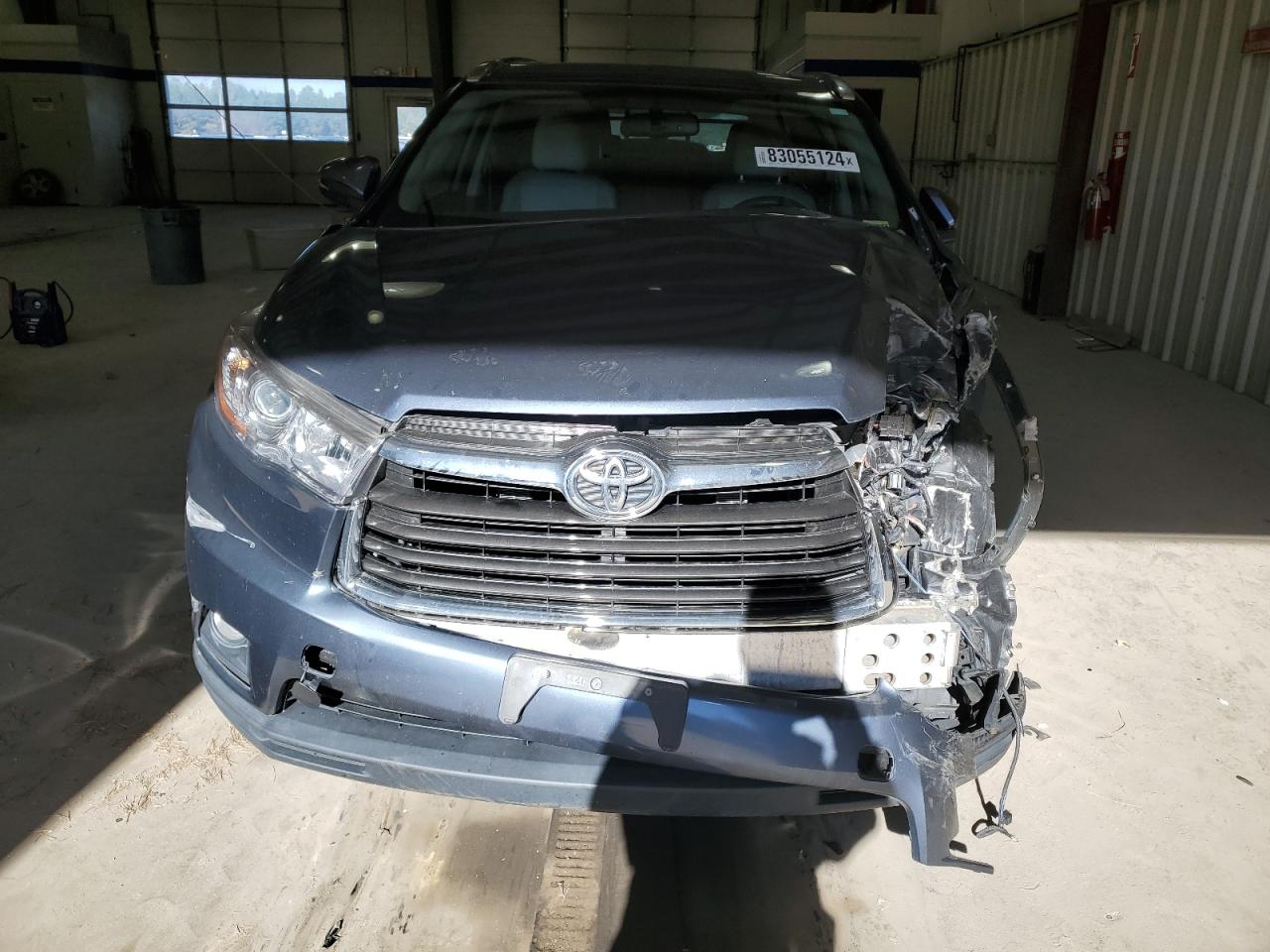 2015 Toyota Highlander - Image 5