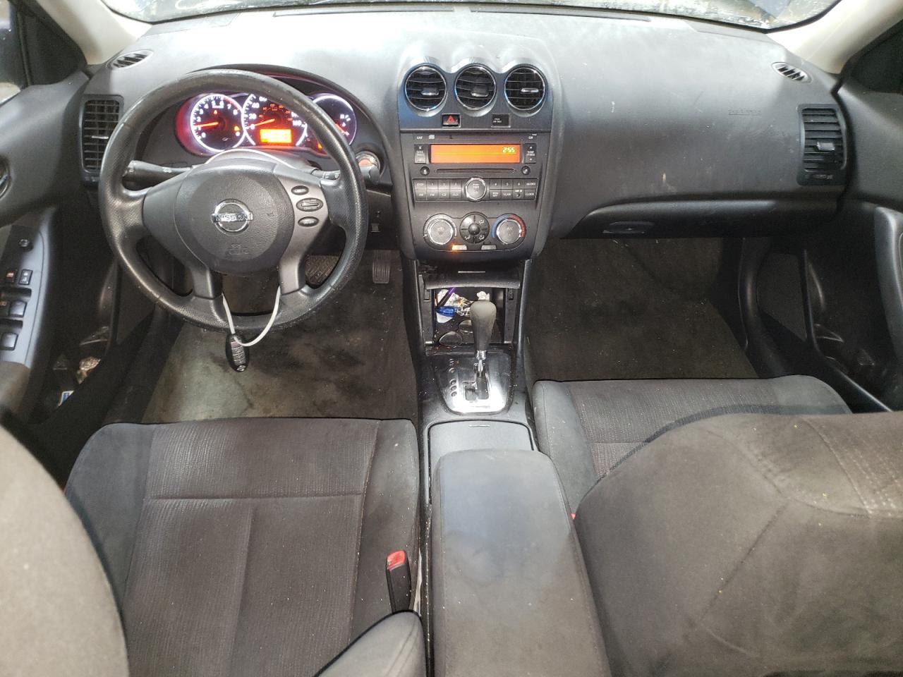 2012 Nissan Altima - Image 8
